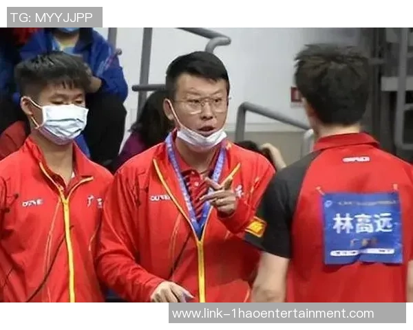 王峥峥足球之路：从青涩少年到职业球员的成长故事与奋斗历程